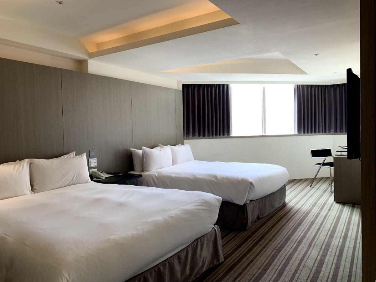 De Reve Express Hotel Chiayi City Exterior photo